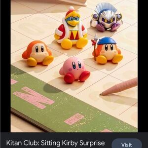Kirby Sitting Star Figurine